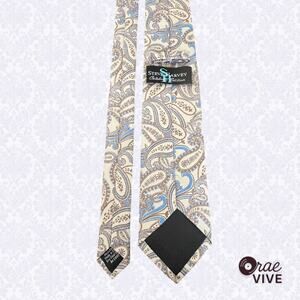 Steve Harvey Celebrity Edition Men’s Tie Cream & Blue Paisley